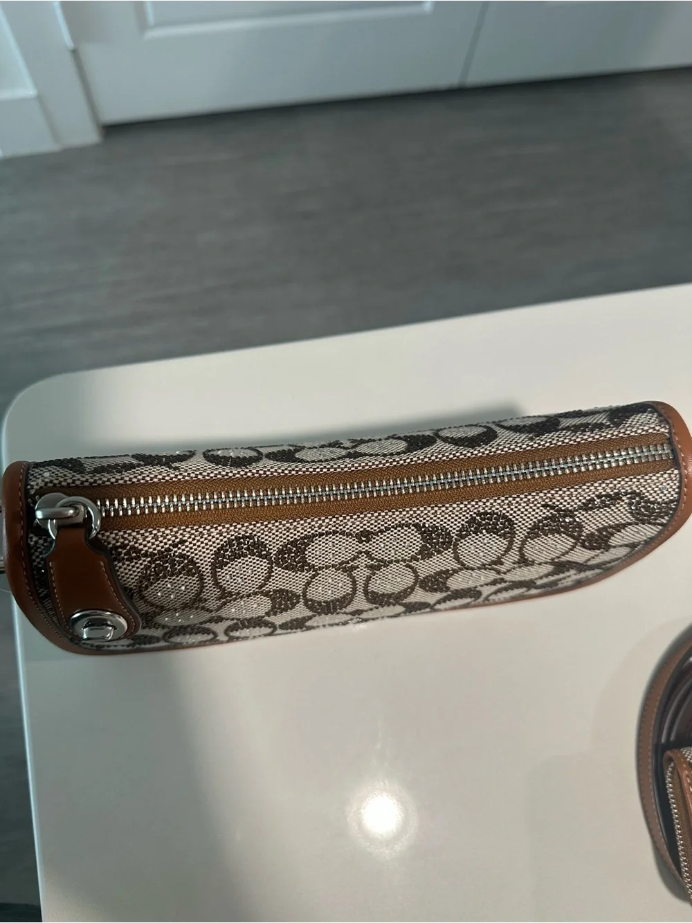 Coach Swinger Crystal Signature Jacquard FULL SIZE - Picture 9 of 12